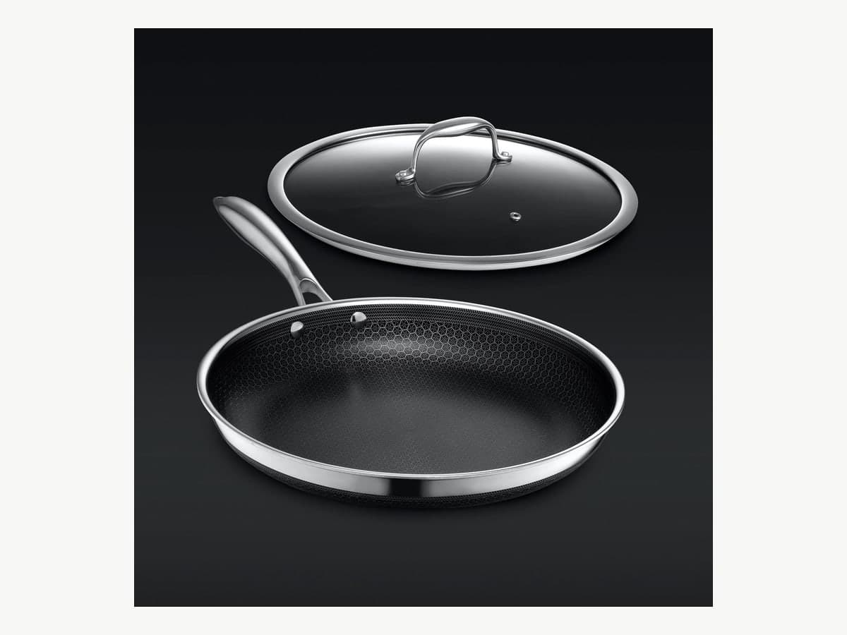 Hybrid Fry Pan with Lid, 12"